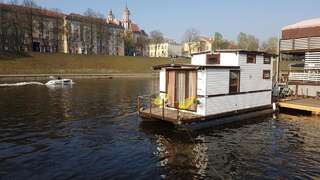 Ботели Houseboat Вильнюс-6