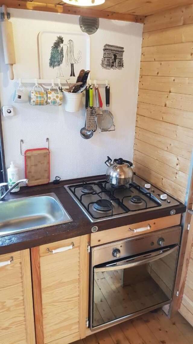 Ботели Houseboat Вильнюс-11